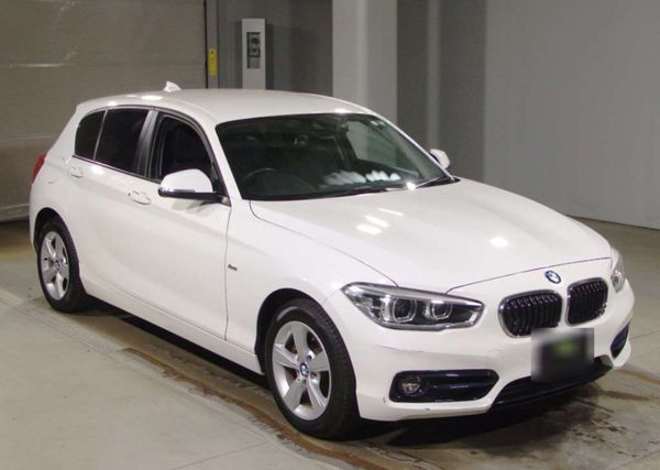 2017 BMW 118D - Diesel + Automatic 374636347