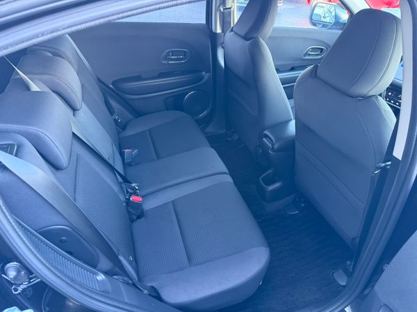 2019 Honda Vezel 1.5 Hybrid Auto, CAR Play 374630338