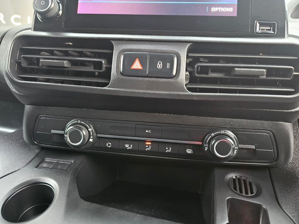 PEUGEOT PARTNER PRO PLUS // BIG SPEC // 3 SEATS 374632505