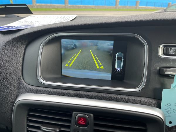 Volvo V40 2015, 1.6 5DR AUTOMATIC LOW KMS 374655541