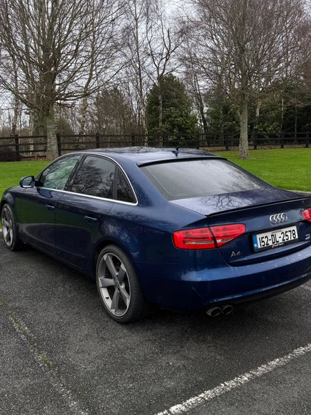Audi A4 2015 374655695