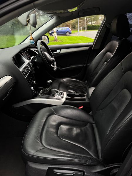 Audi A4 2015 374655715