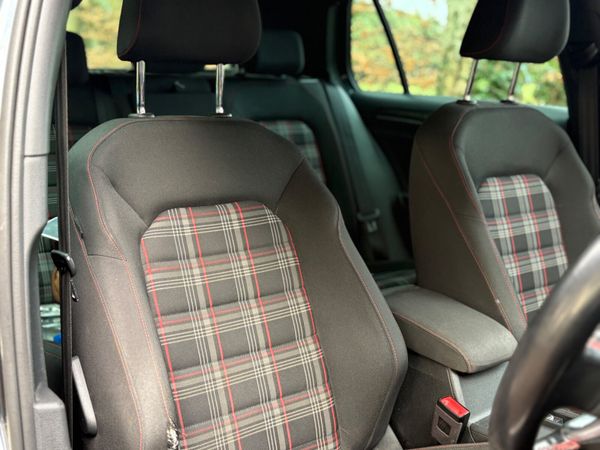 2018 Volkswagen Golf GTI MK7.5 *NCT* 374657108