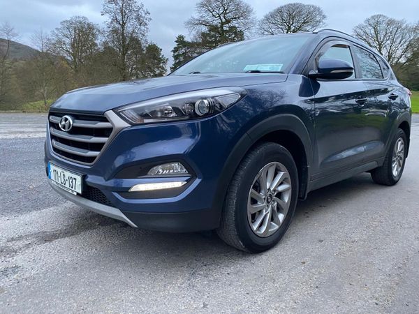 HYUNDAI TUSCON EXECUTIVE 374650085