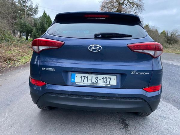 HYUNDAI TUSCON EXECUTIVE 374650088