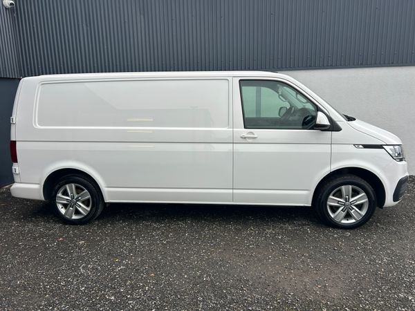 2021 Volkswagen Transporter / Highline alloys 374653327