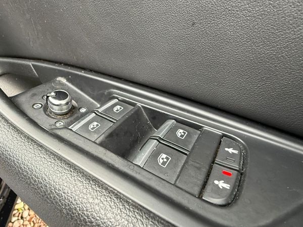 Audi A4 2017 S Line automatic 374653338