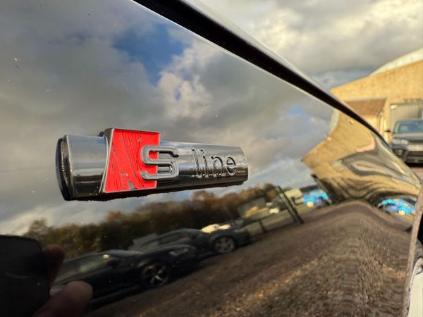 Audi A4 2017 S Line automatic 374653344