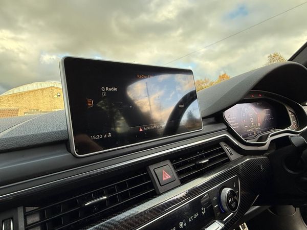 Audi A4 2017 S Line automatic 374653345