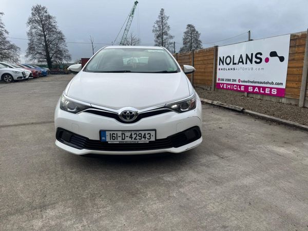 Toyota Auris 2016 1.4 diesel manual 374667027
