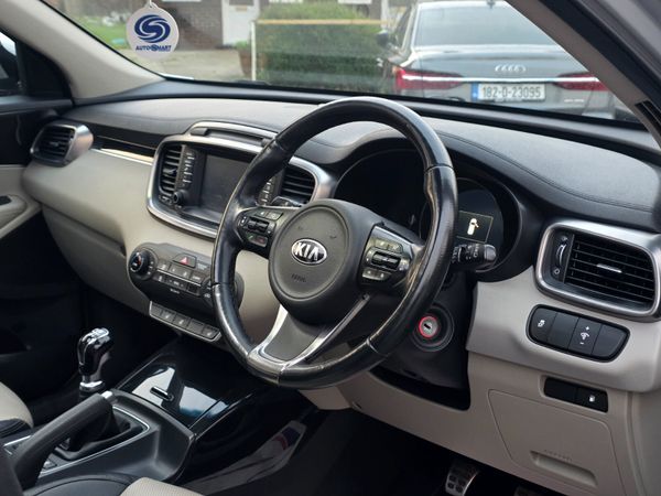 Kia Sorento Platinum AWD *HUGE SPEC* New NCT 2016 374668566