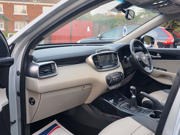 Kia Sorento Platinum AWD *HUGE SPEC* New NCT 2016 374668577