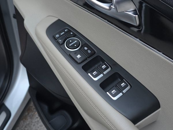 Kia Sorento Platinum AWD *HUGE SPEC* New NCT 2016 374668586