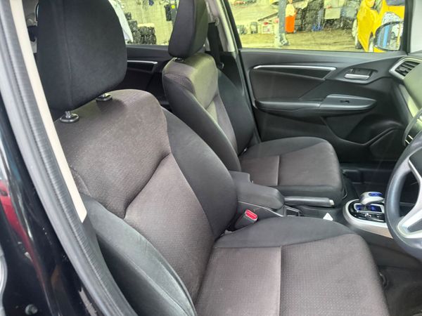 2015 Honda Fit Hybrid Automatic 374687305