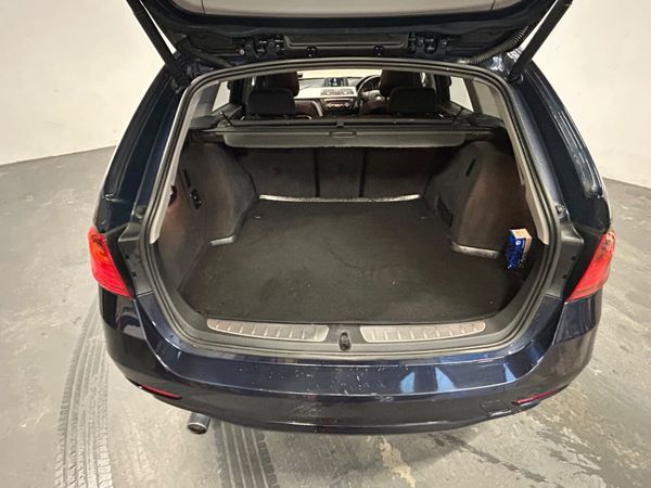 141 BMW 320D SPORT TOURING  = STUNNING CAR = 374691338