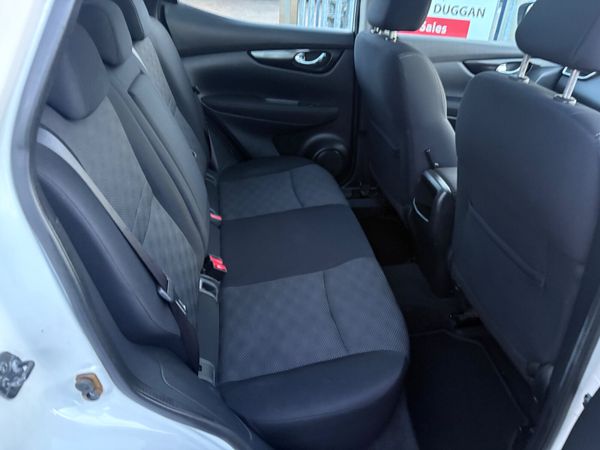 2017 Nissan Qashqai Sv 1.5dci only 130km 374704814