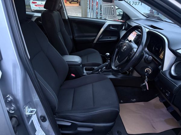 2017 Toyota RAV4 Luna Sport 374705433