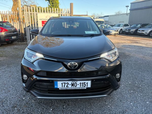 172 Toyota RAV4 Luna 374705515
