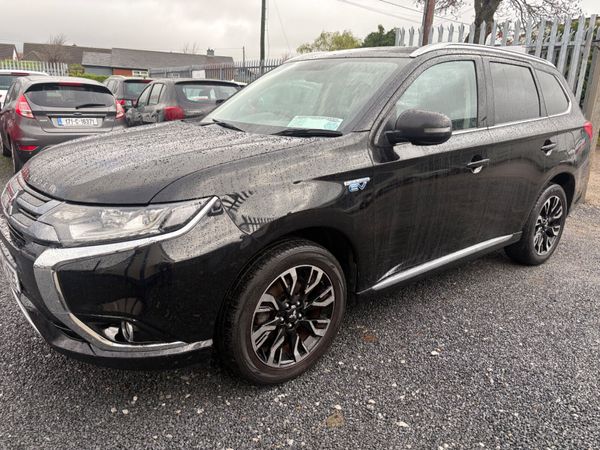 2016 Mitsubishi Outlander 4x4 plug in Hybrid 374706047
