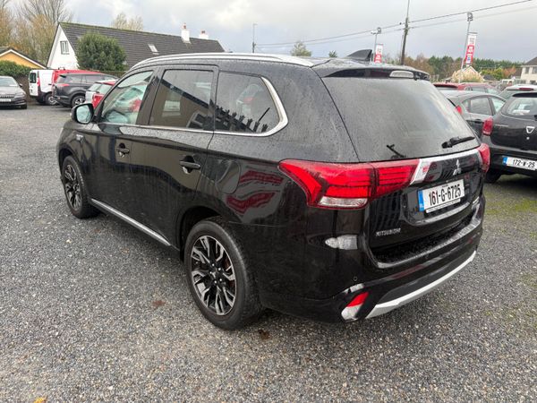 2016 Mitsubishi Outlander 4x4 plug in Hybrid 374706042