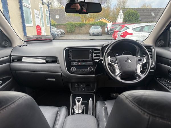 2016 Mitsubishi Outlander 4x4 plug in Hybrid 374706052