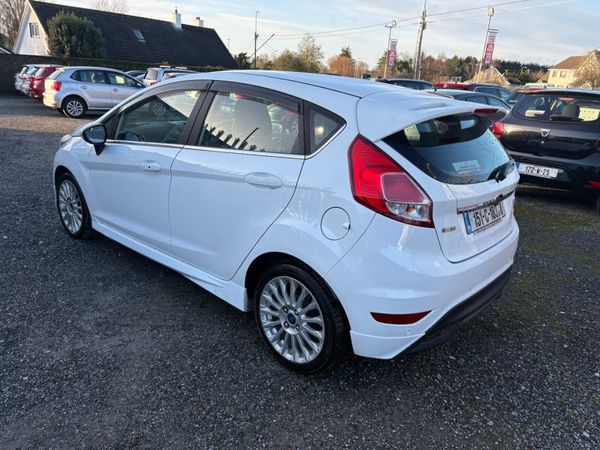 Ford Fiesta Automatic Zetec S 374706353