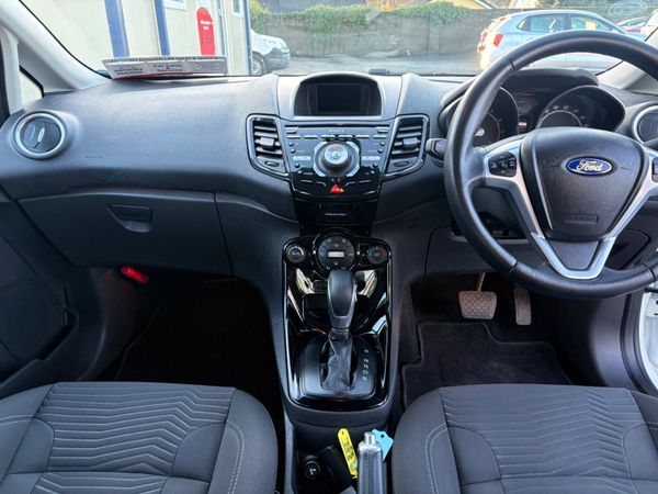 Ford Fiesta Automatic Zetec S 374706364