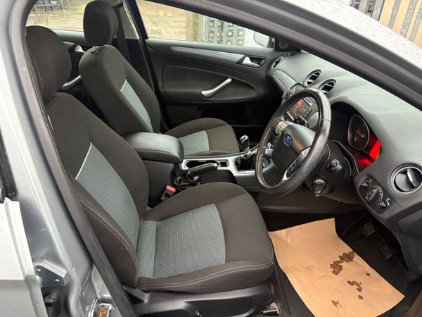 Ford Mondeo 1.6tdci 374707495