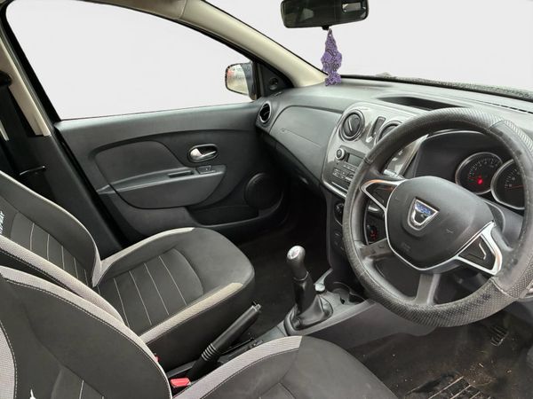 Dacia Sandero Stepway *NCT 03-27* 374700242