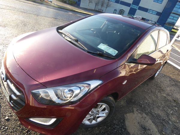 HYUNDAI I30 1.6 DIESELDELUXE, NCT 29/12/2026 374724102
