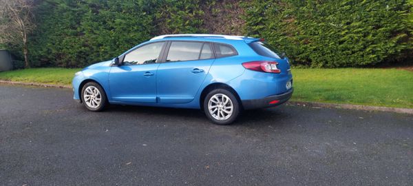 Renault Megane Estate 2014 374724743