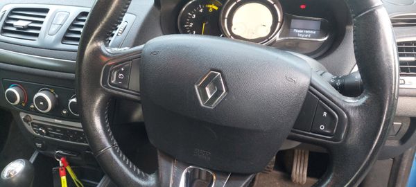 Renault Megane Estate 2014 374724751