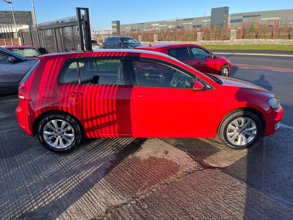 VOLKSWAGEN GOLF 2015, 1.2 TSI 5DR AUTO LOW KMS 374726839