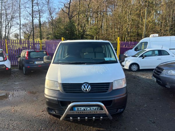 6 Seater VW Transporter Kombi DOE Tax Warranty 374728165