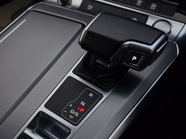 Audi A6 2019 374736447