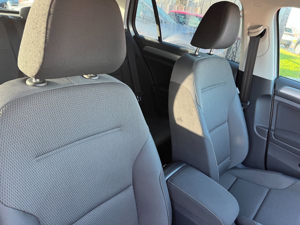 Volkswagen Golf 2015, 1.2 TSI 5DR AUTO LOW KMS 374730601