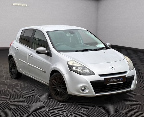 Renault Clio *NCT 03-26* 374745108