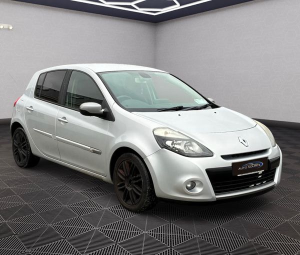 Renault Clio *NCT 03-26* 374745113
