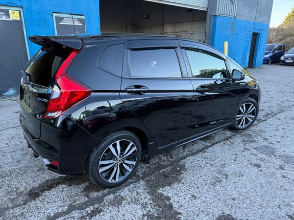 2017 Honda Fit Hybrid automatic/Sensing /leather 374742610