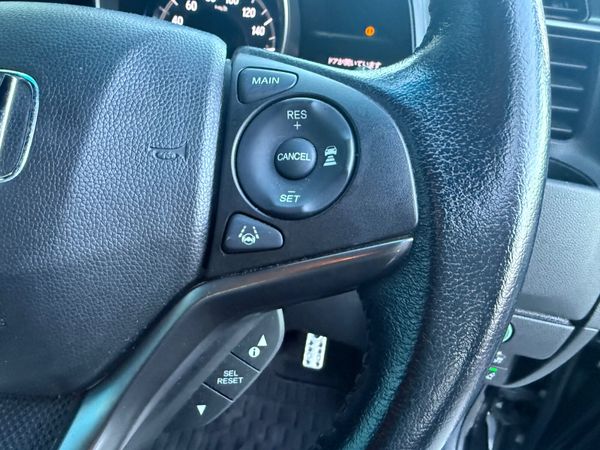2017 Honda Fit Hybrid automatic/Sensing /leather 374742677