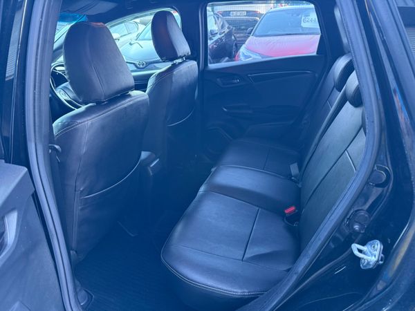 2017 Honda Fit Hybrid automatic/Sensing /leather 374742687