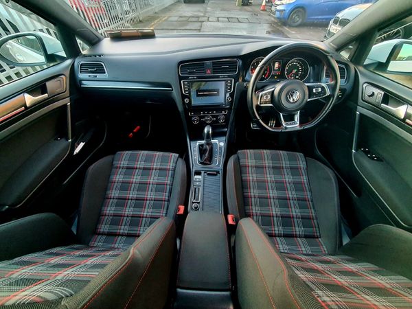 2017 Volkswagen Golf GTI Performance 374752084
