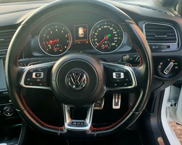 2017 Volkswagen Golf GTI Performance 374752094