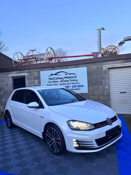 Volkswagen Golf 2016 374753263