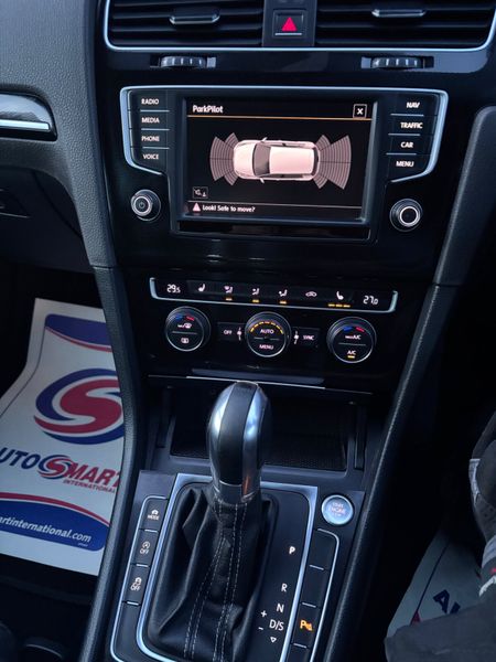 Volkswagen Golf 2016 374753295