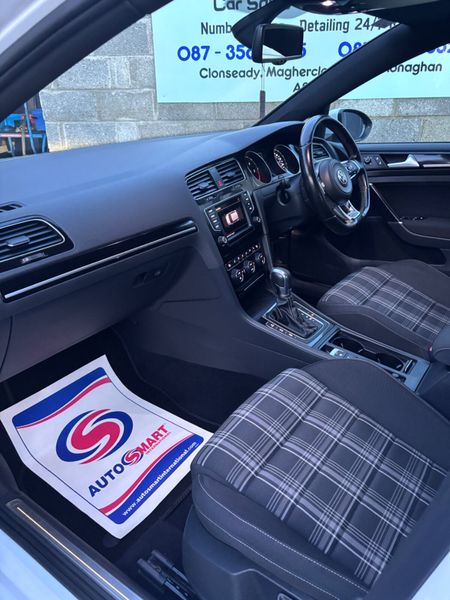 Volkswagen Golf 2016 374753292