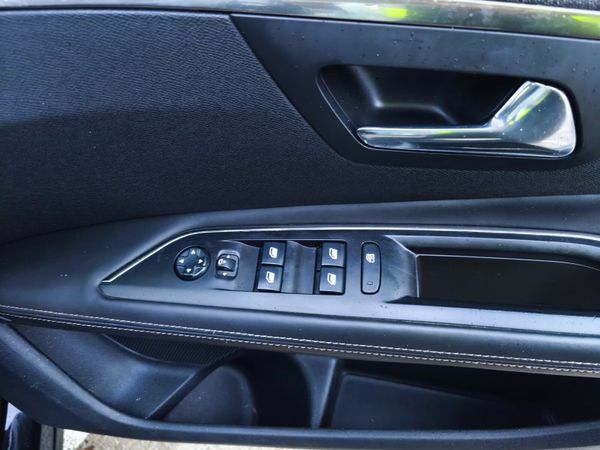 2017 Peugeot 3008 AA Approved 1 Year Warranty 374773820