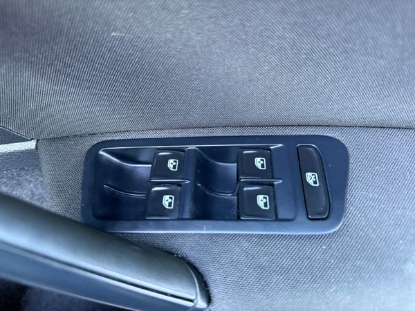 2016 VW Golf 1.2 Petrol Auto,Low Km 34k Miles 374785209