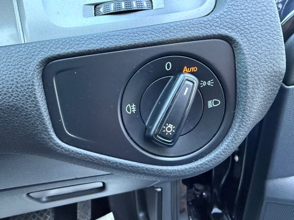 2016 VW Golf 1.2 Petrol Auto,Low Km 34k Miles 374785211