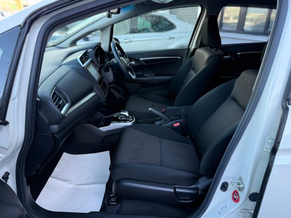 2016 Honda Fit 1.5 Hybrid Auto,Low Mileage 374786131